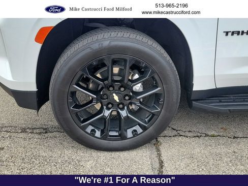 Used 2024 Chevrolet Tahoe RST w/ Luxury Package AWD/4WD image 9