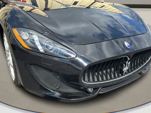Used 2013 Maserati GranTurismo Sport image 15