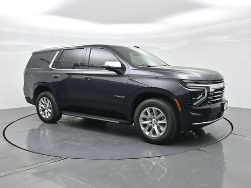 Used 2025 Chevrolet Tahoe Premier image 4