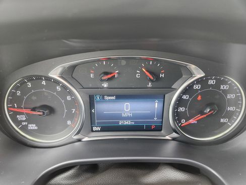 Used 2023 GMC Acadia SLE w/ Driver Convenience Package image 17