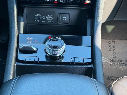 Used 2024 Jeep Grand Cherokee Limited 4xe image 14