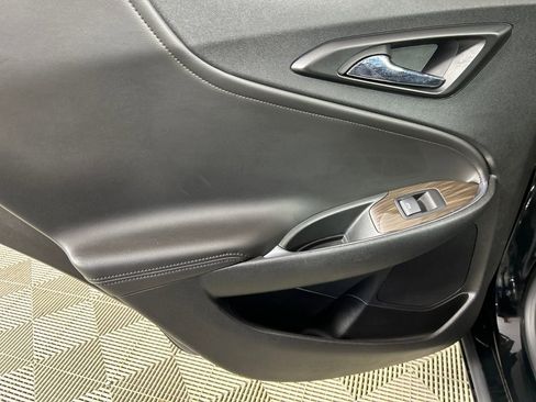 Used 2024 Chevrolet Malibu LT image 15