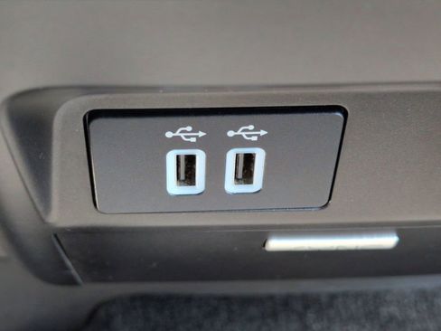 Used 2018 Ford F150 XLT w/ Equipment Group 302A Luxury image 26