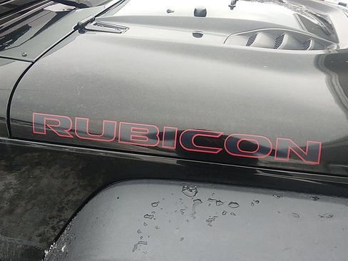 Used 2015 Jeep Wrangler Rubicon image 14