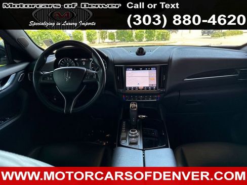 Used 2022 Maserati Levante GT AWD/4WD image 8