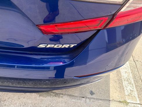 Used 2022 Honda Accord Sport image 8