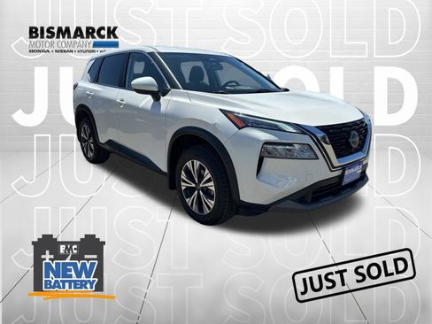 Used 2023 Nissan Rogue SV AWD/4WD image 2