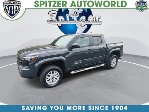 Used 2024 Toyota Tacoma SR5 image 5