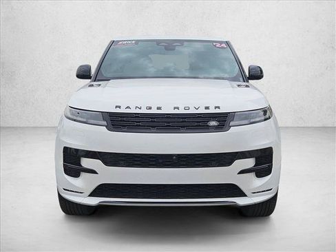 Used 2024 Land Rover Range Rover Sport Dynamic SE AWD/4WD image 2