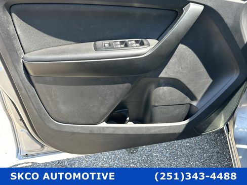 Used 2020 Ford Ranger XLT w/ FX4 Off-Road Package image 12