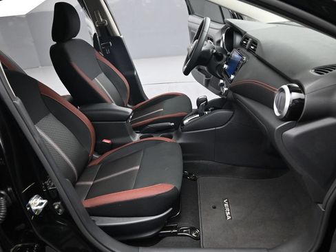 Certified 2025 Nissan Versa SR w/ Trunk Package FWD image 29