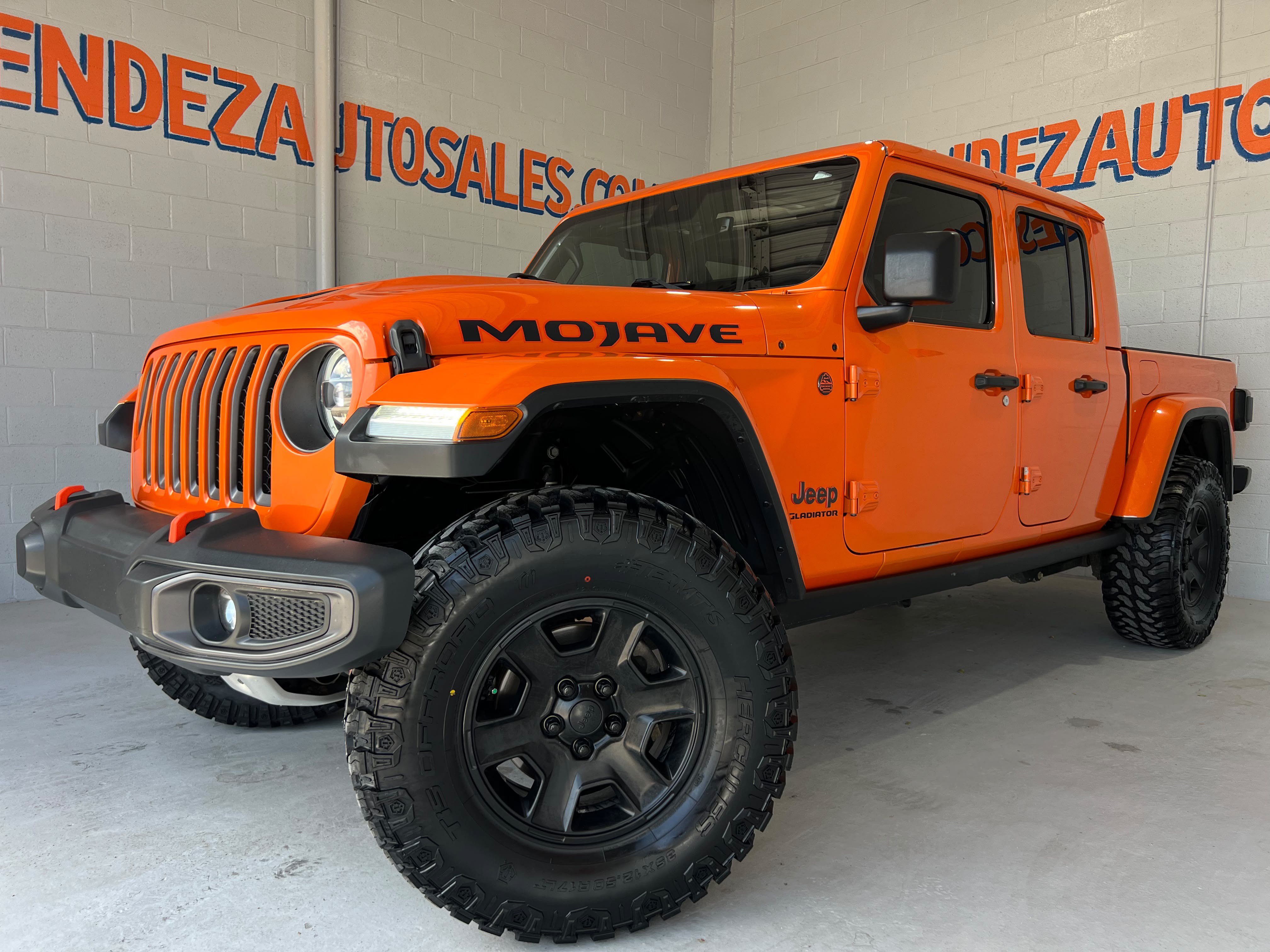 Used 2020 Jeep Gladiator Mojave AWD/4WD image 1