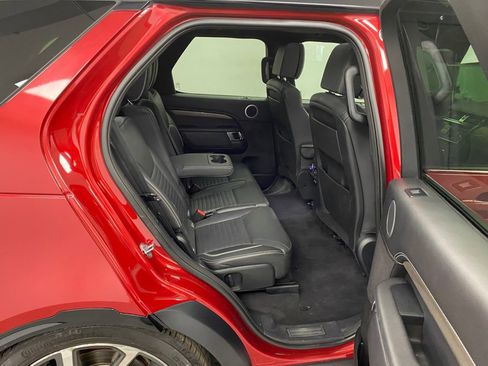 Used 2017 Land Rover Discovery HSE Luxury image 39