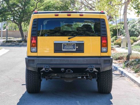 Used 2004 HUMMER H2 w/ Chrome Appearance Package image 5