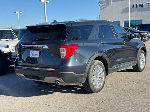 Used 2023 Ford Explorer Limited w/ Hybrid Equipment Group 310A image 3