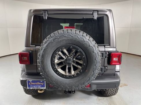 New 2025 Jeep Wrangler Unlimited Rubicon 392 image 7