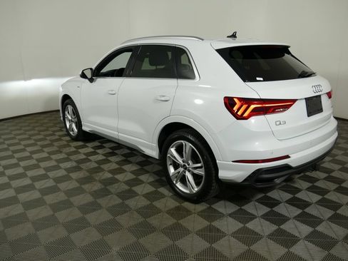 Used 2023 Audi Q3 2.0T Premium Plus w/ Premium Plus Package AWD/4WD image 5
