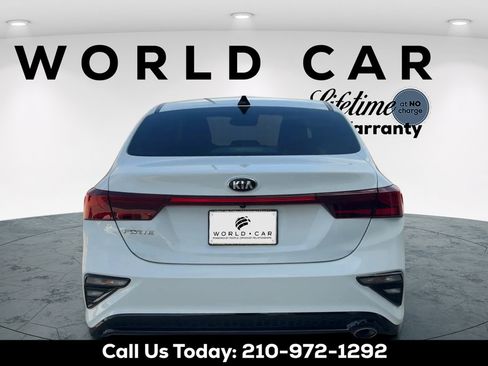 Used 2021 Kia Forte LXS FWD image 6
