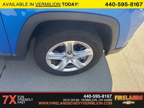 Used 2023 Jeep Compass Latitude w/ Convenience Group image 44