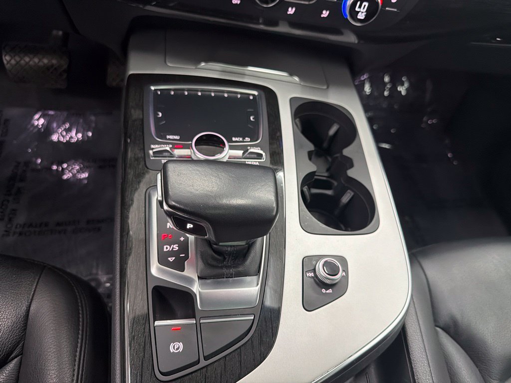 Used 2019 Audi Q7 2.0T Premium w/ Convenience Package AWD/4WD image 22