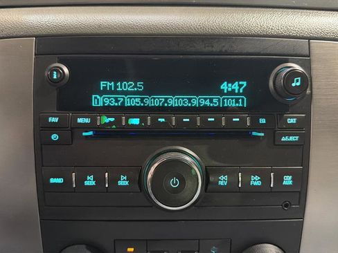 Used 2007 Chevrolet Avalanche LS image 25