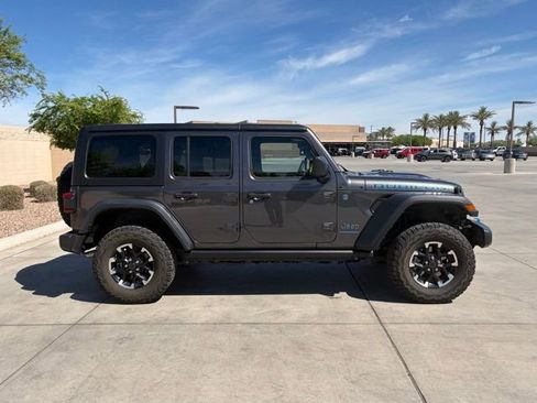 Used 2024 Jeep Wrangler Unlimited Rubicon 4xe w/ Technology Group image 3