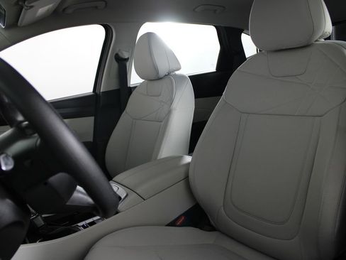 Used 2026 Hyundai Tucson SE FWD image 19
