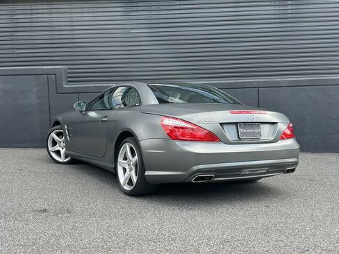 Used 2016 Mercedes-Benz SL 550 image 8