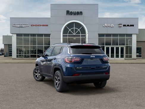 New 2026 Jeep Compass Limited AWD/4WD image 34