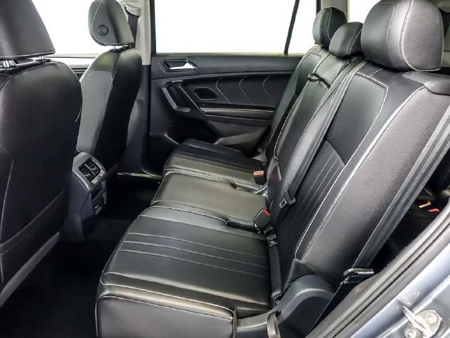 Used 2024 Volkswagen Tiguan SE FWD image 15