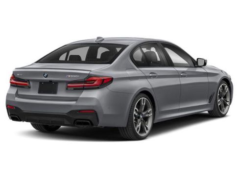 Used 2022 BMW M550i xDrive w/ Premium Package AWD/4WD image 5