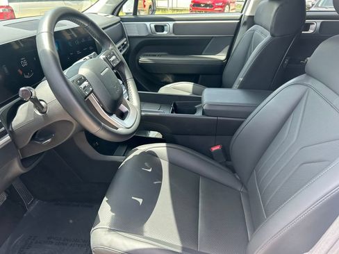Used 2026 Hyundai Santa Fe SEL FWD image 11