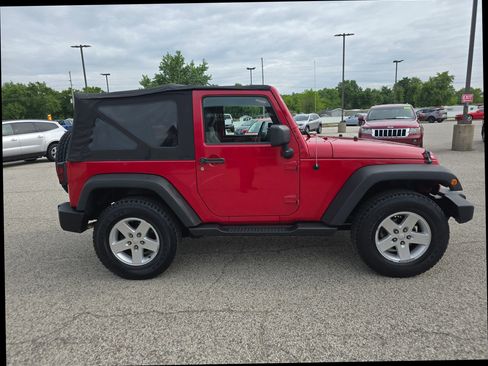 Used 2008 Jeep Wrangler X AWD/4WD image 5