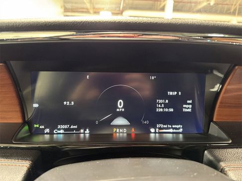 Used 2019 Lincoln Navigator L Reserve image 10