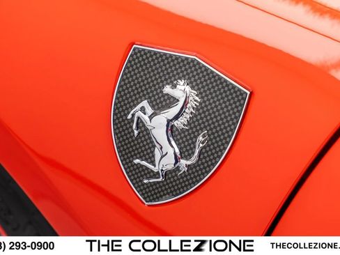 Used 2022 Ferrari F8 Tributo RWD image 15