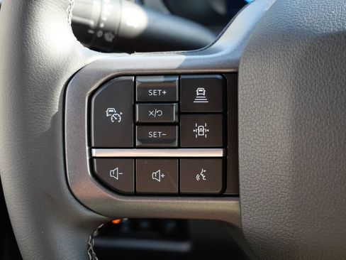 New 2026 Ford F250 Lariat w/ Black Appearance Package AWD/4WD image 26