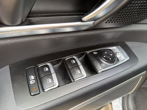 Used 2022 Kia Telluride EX AWD/4WD image 12
