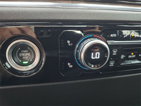 Used 2024 GMC Sierra 1500 Elevation image 22