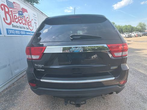 Used 2013 Jeep Grand Cherokee Limited image 4