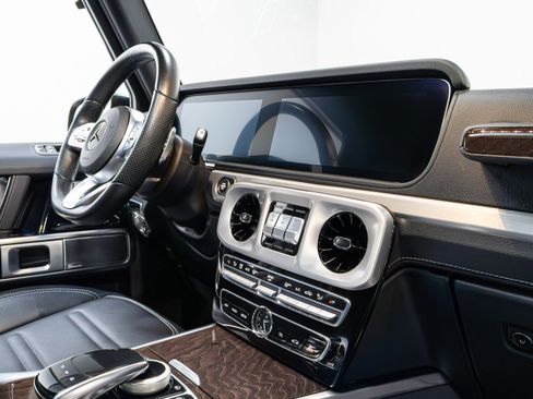 Used 2021 Mercedes-Benz G 550 image 25
