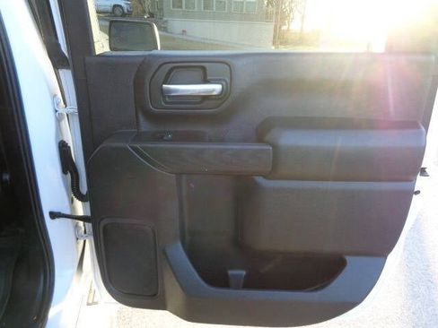 Used 2022 Chevrolet Silverado 2500 LT image 31