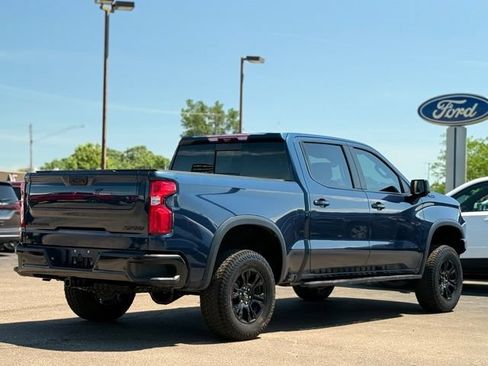 Used 2022 Chevrolet Silverado 1500 ZR2 w/ Technology Package AWD/4WD image 45