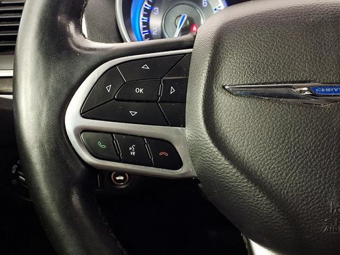 Used 2018 Chrysler 300 Limited w/ Safetytec Plus Group RWD image 20