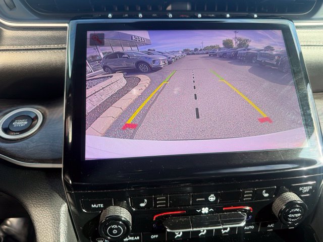Used 2023 Jeep Grand Cherokee L Limited AWD/4WD image 19