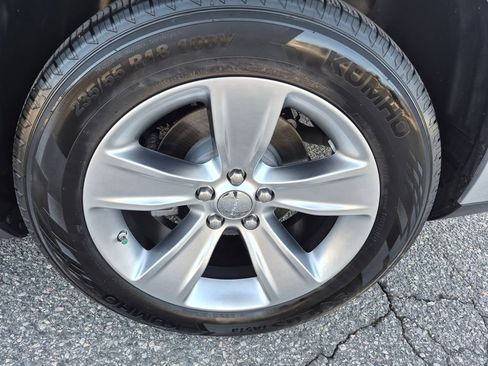 Used 2022 Dodge Challenger SXT w/ Cold Weather Group image 9