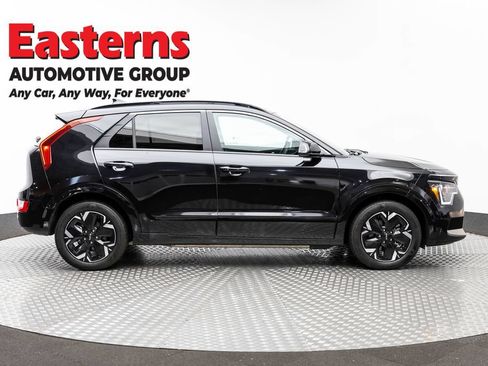 Used 2024 Kia Niro Wind FWD image 4
