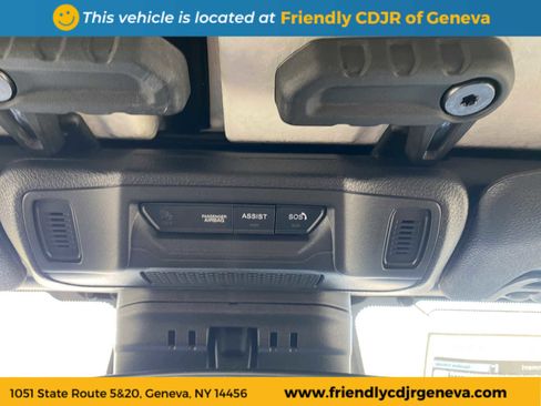 New 2026 Jeep Gladiator Sport image 17