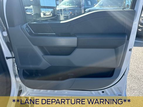 Certified 2022 Ford F150 XLT w/ Equipment Group 302A High image 16