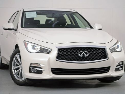 Used 2017 INFINITI Q50 3.0t Premium w/ 3.0T Premium Plus Package image 2