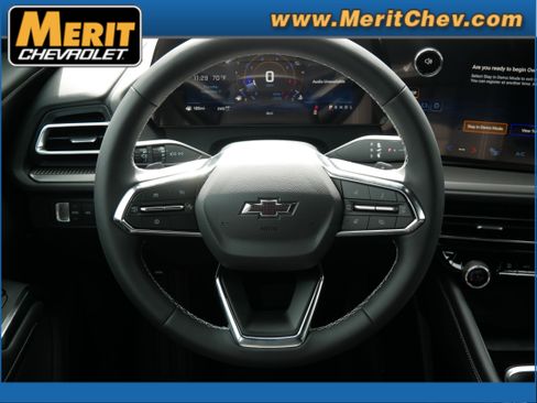 New 2026 Chevrolet Traverse LT w/ Midnight/Sport Edition image 8